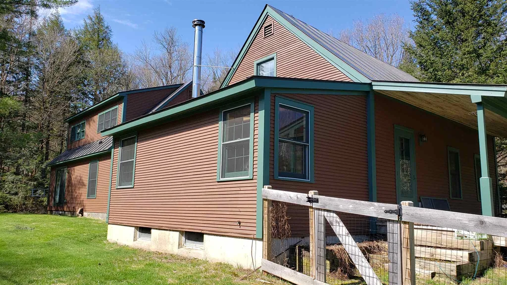 413 Randell Road Fayston VT 05660