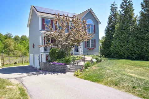 10 Meeting House Way Dover NH 03820