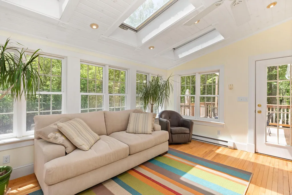31 Quaker Lane Seabrook NH 03874