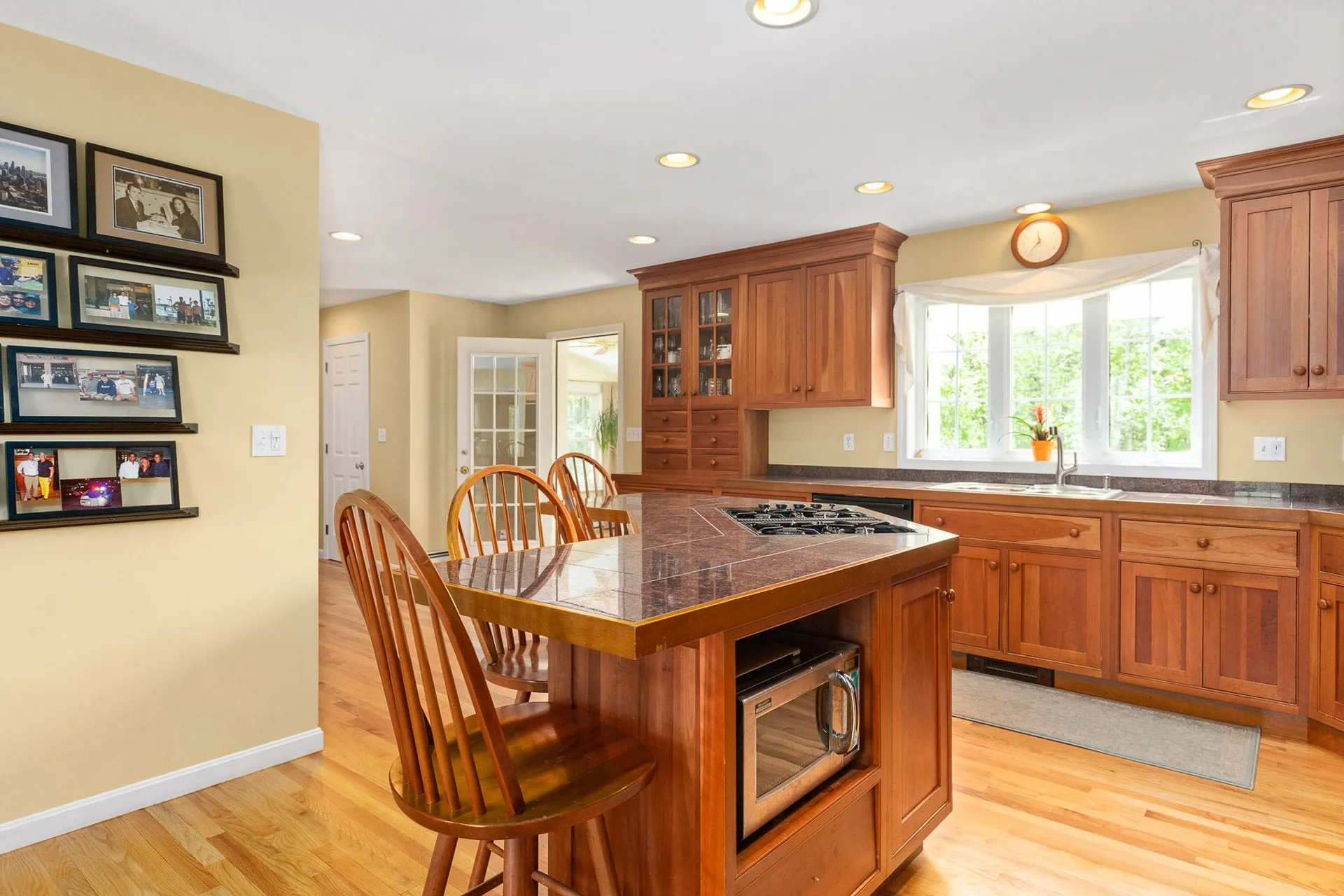 31 Quaker Lane Seabrook NH 03874