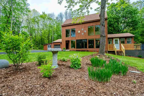 142 Locust Hill Road Goffstown NH 03045