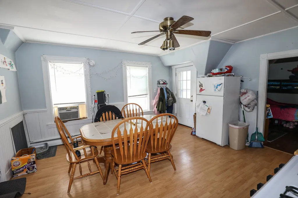 592 Hevey Street Manchester NH 03102