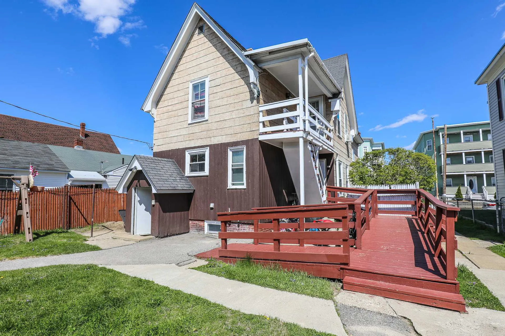 592 Hevey Street Manchester NH 03102
