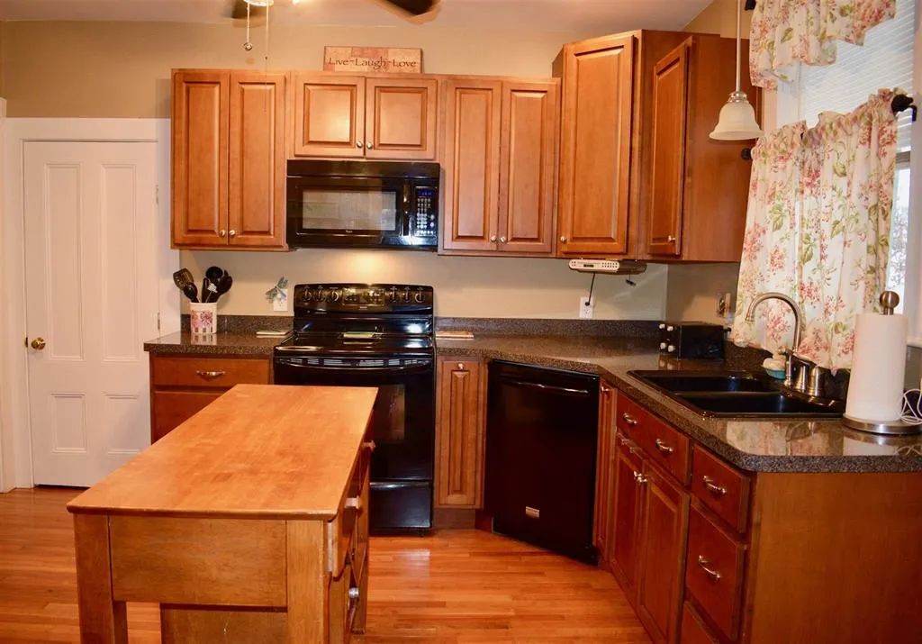 134 Prospect Street Franklin NH 03235