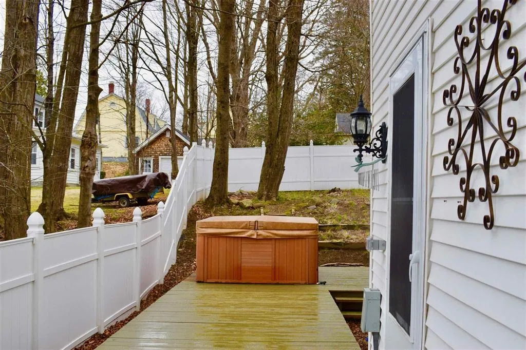 134 Prospect Street Franklin NH 03235