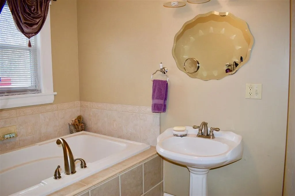 134 Prospect Street Franklin NH 03235