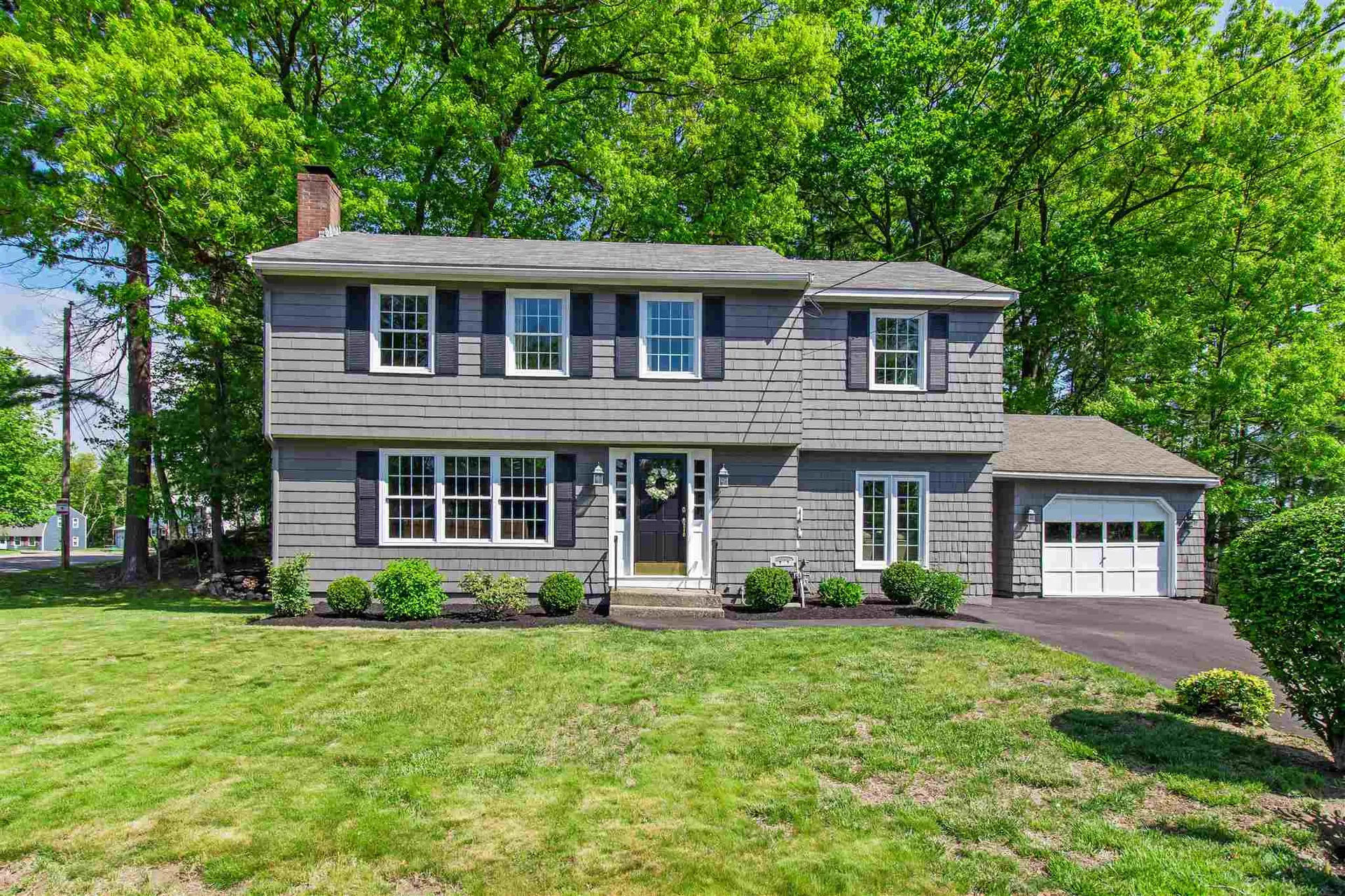 35 Nottingham Drive Nashua NH 03062