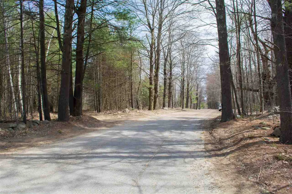 5 Shattigee Road Chester NH 03036