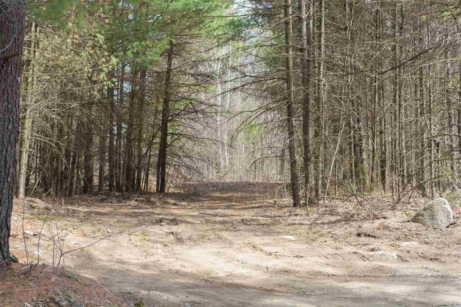 5 Shattigee Road Chester NH 03036