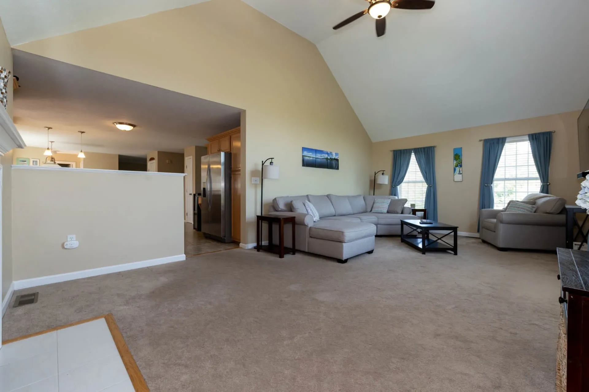18 Bradford Circle Hudson NH 03051