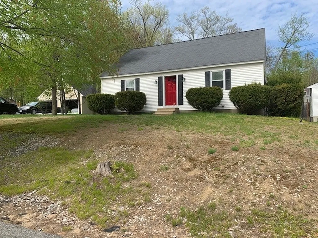 419 Deerpath Lane Pembroke NH 03275