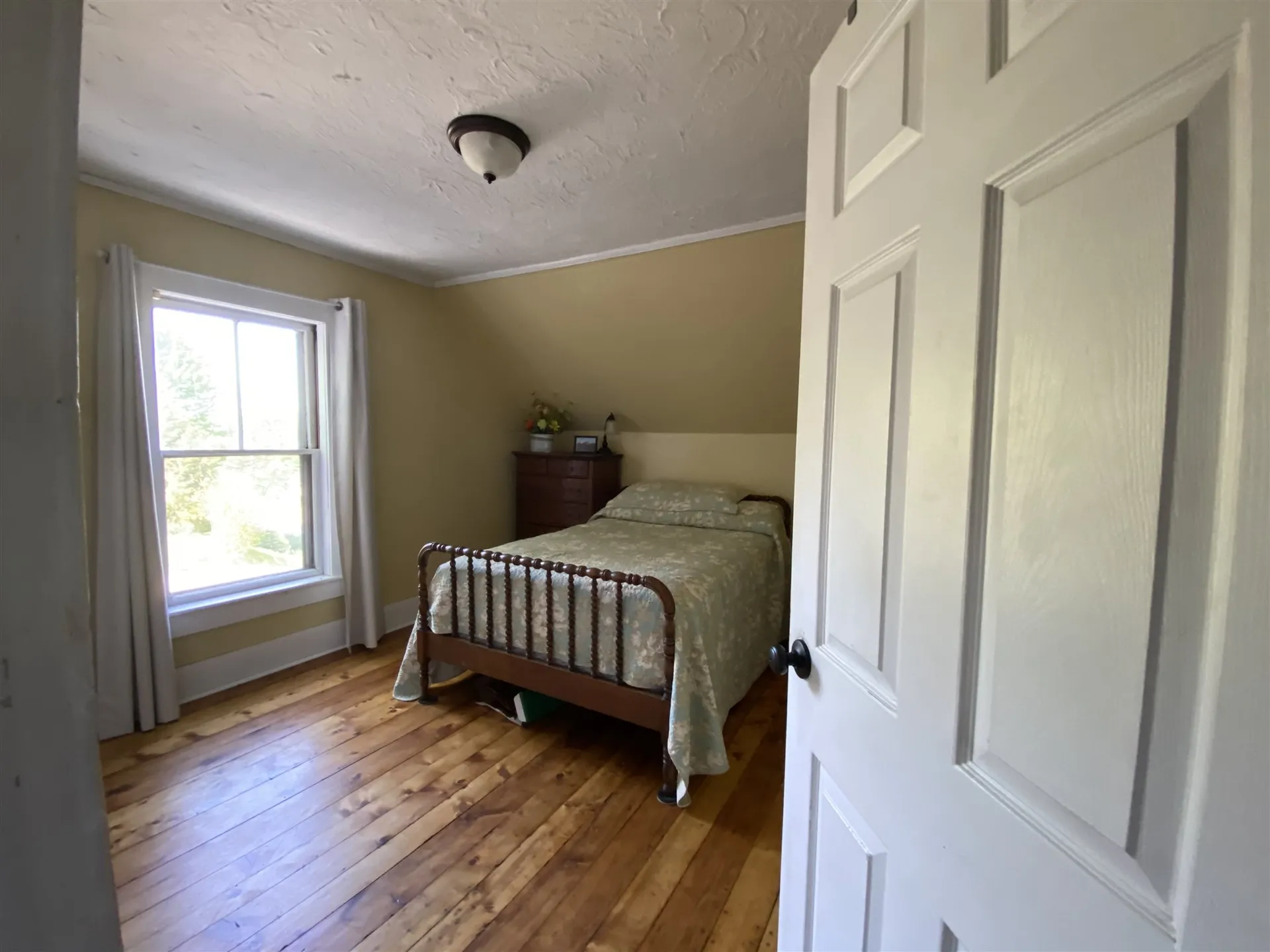 247 Chestnut Street Claremont NH 03743