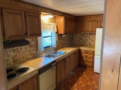 11 Mercury Lane Nashua NH 03062