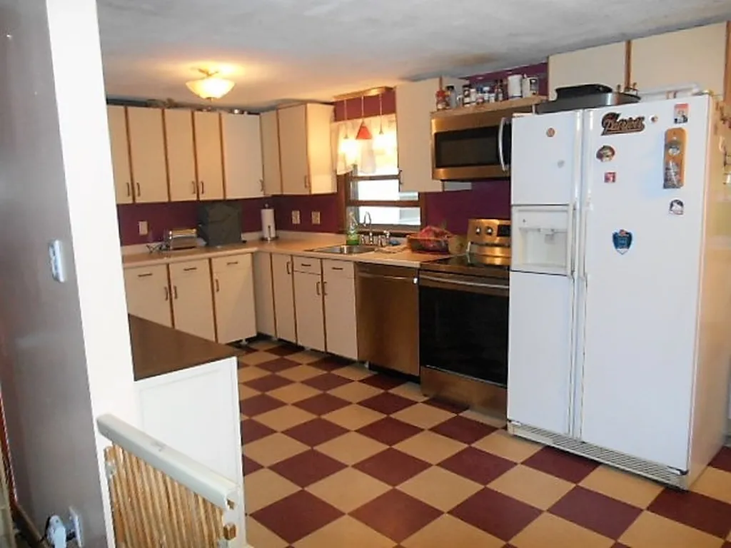 40 Patton Street Rochester NH 03867