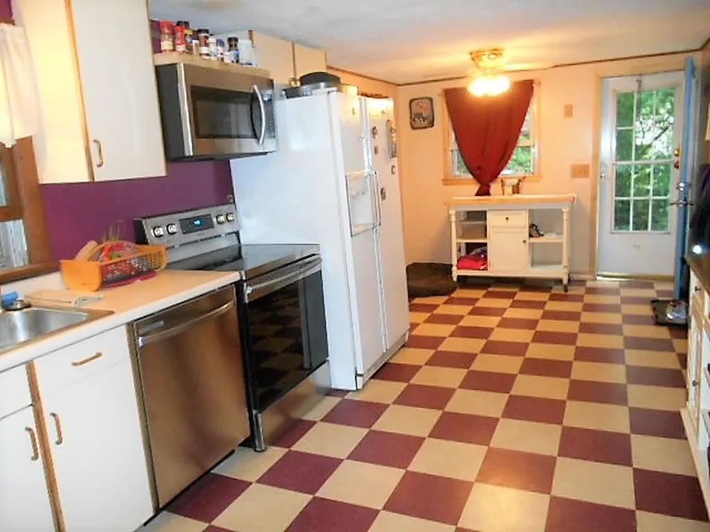 40 Patton Street Rochester NH 03867