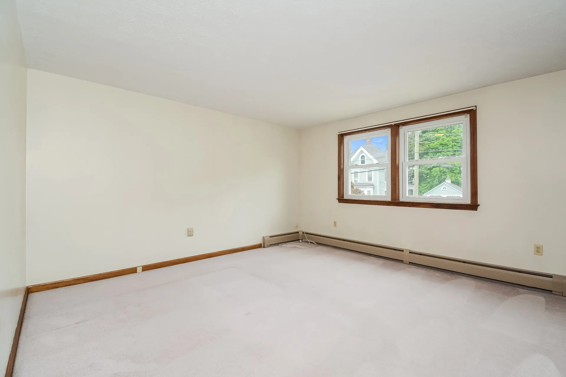 292 Taylor Street Manchester NH 03103