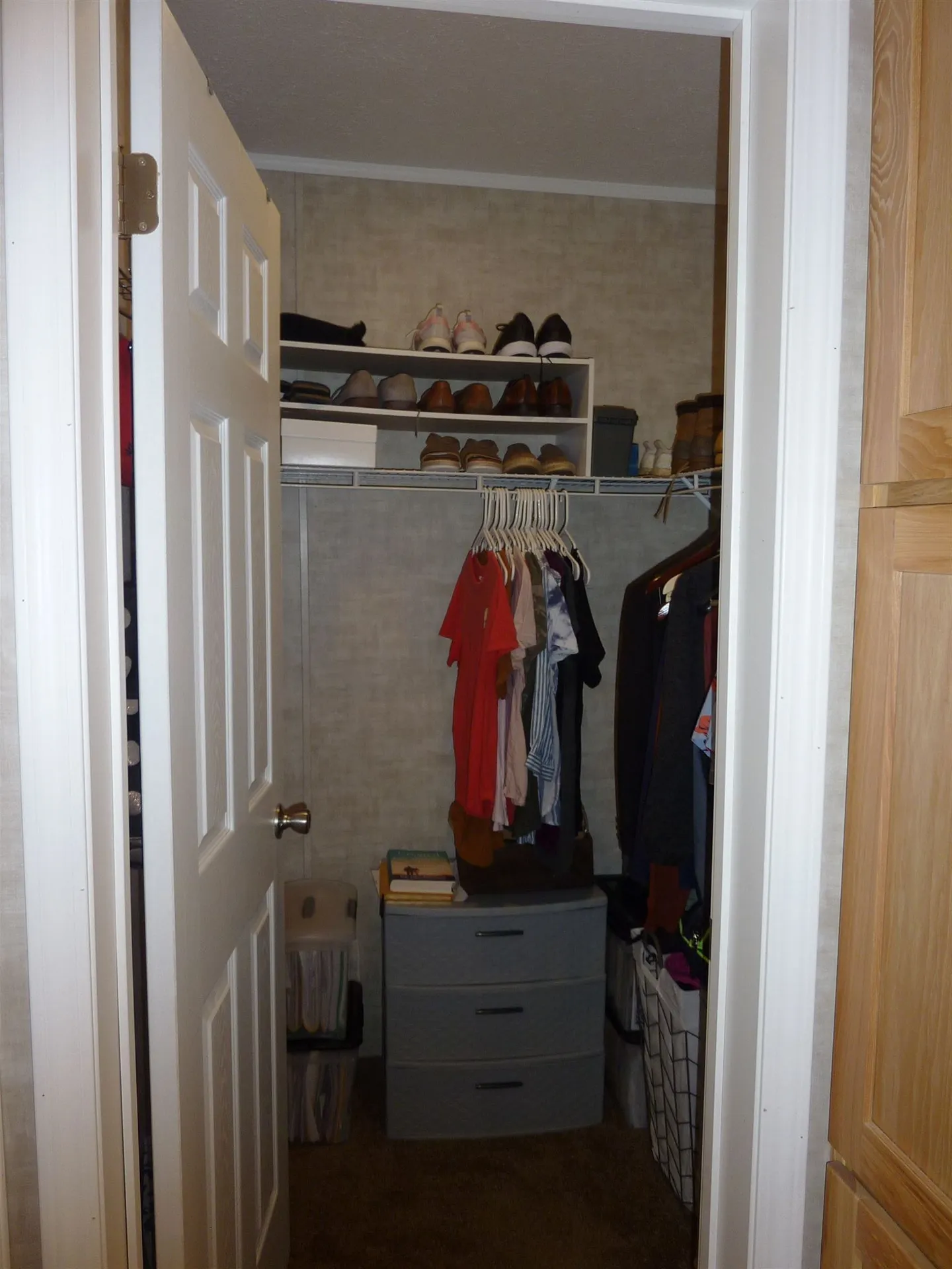 32 Ponderosa Avenue Nashua NH 03062