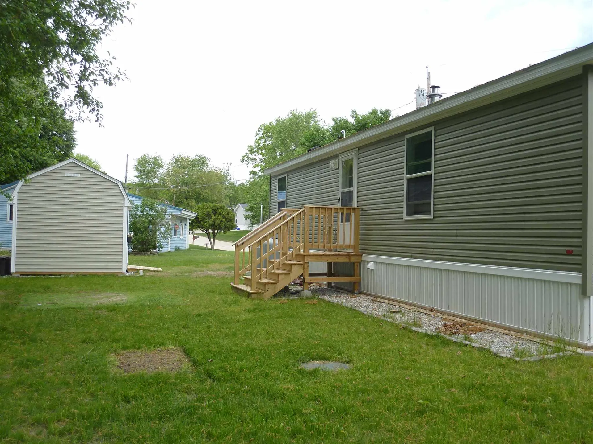 32 Ponderosa Avenue Nashua NH 03062