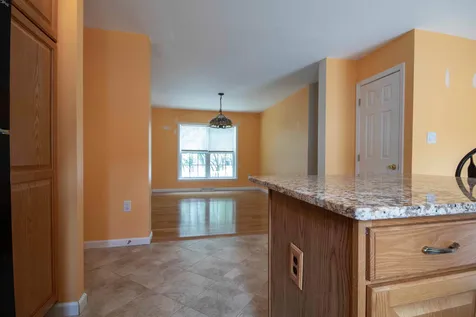8 Shilah Drive Derry NH 03038