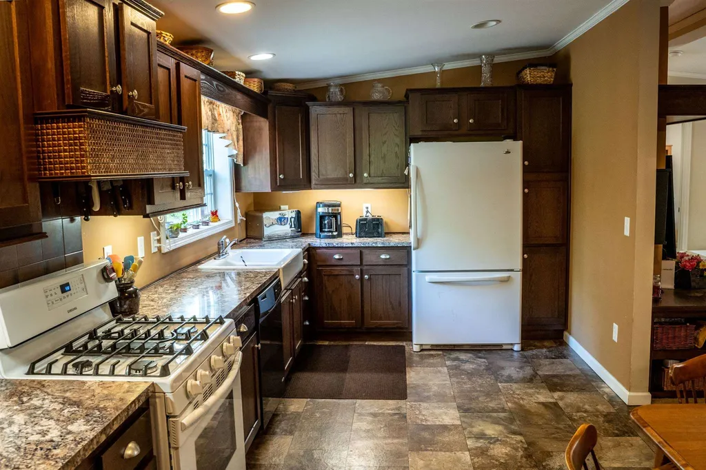 161 Milton Road Rochester NH 03868