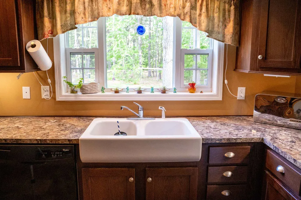 161 Milton Road Rochester NH 03868