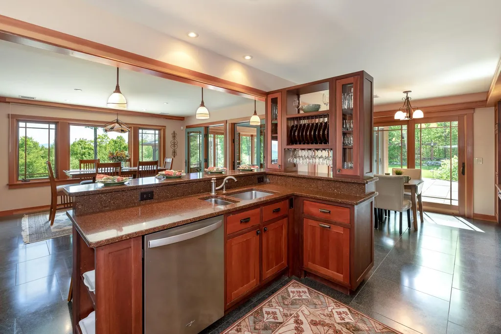 48 Pease Road Meredith NH 03253