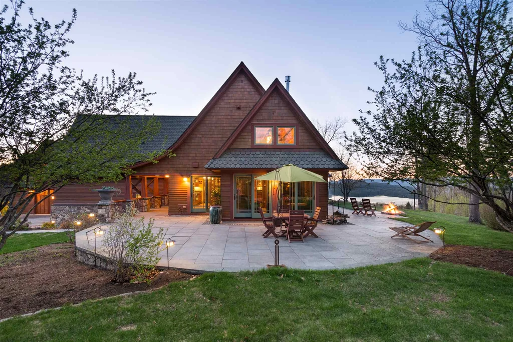 48 Pease Road Meredith NH 03253