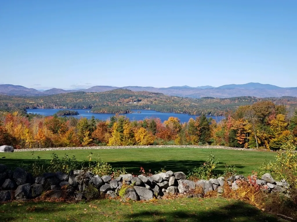 48 Pease Road Meredith NH 03253
