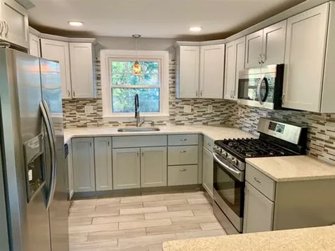 15 Moulton Road Hampton NH 03842