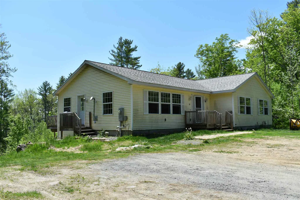 13 Gilby Lane Canaan NH 03741