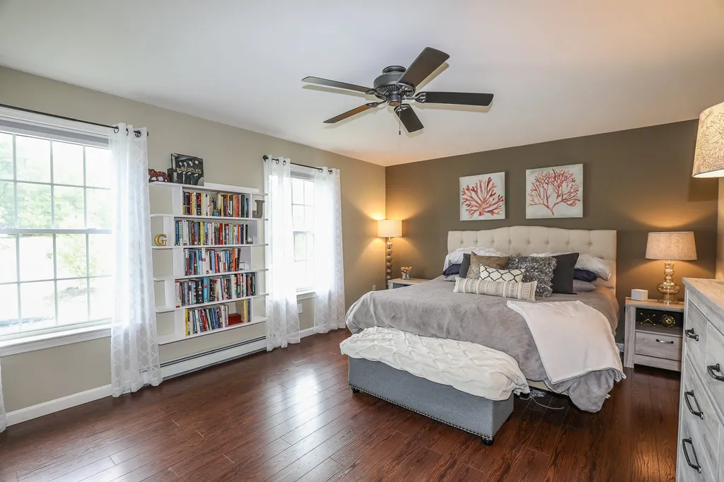 5 Rae Brook Road Hooksett NH 03106