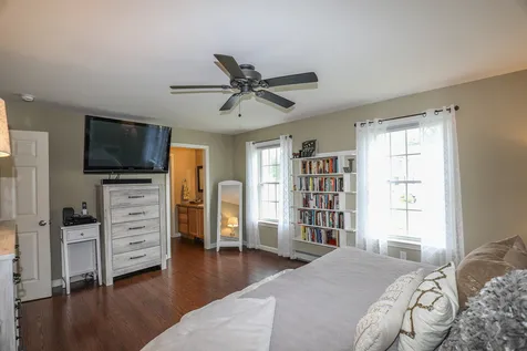 5 Rae Brook Road Hooksett NH 03106