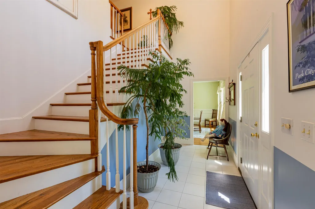 163 Love Lane Rye NH 03870