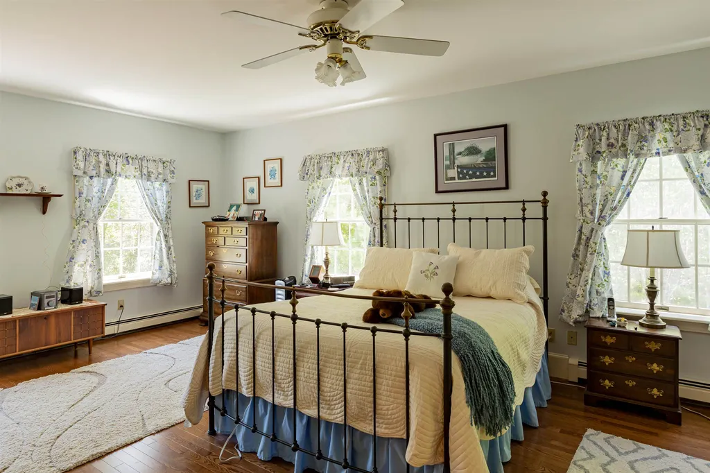163 Love Lane Rye NH 03870