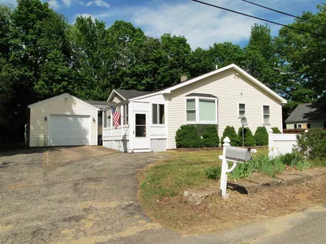32 Overland Street Laconia NH 03246
