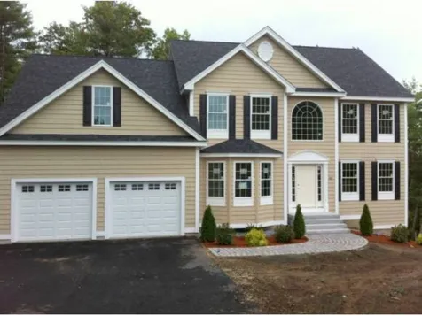 18 Eagles Nest Ridge Salem NH 03079