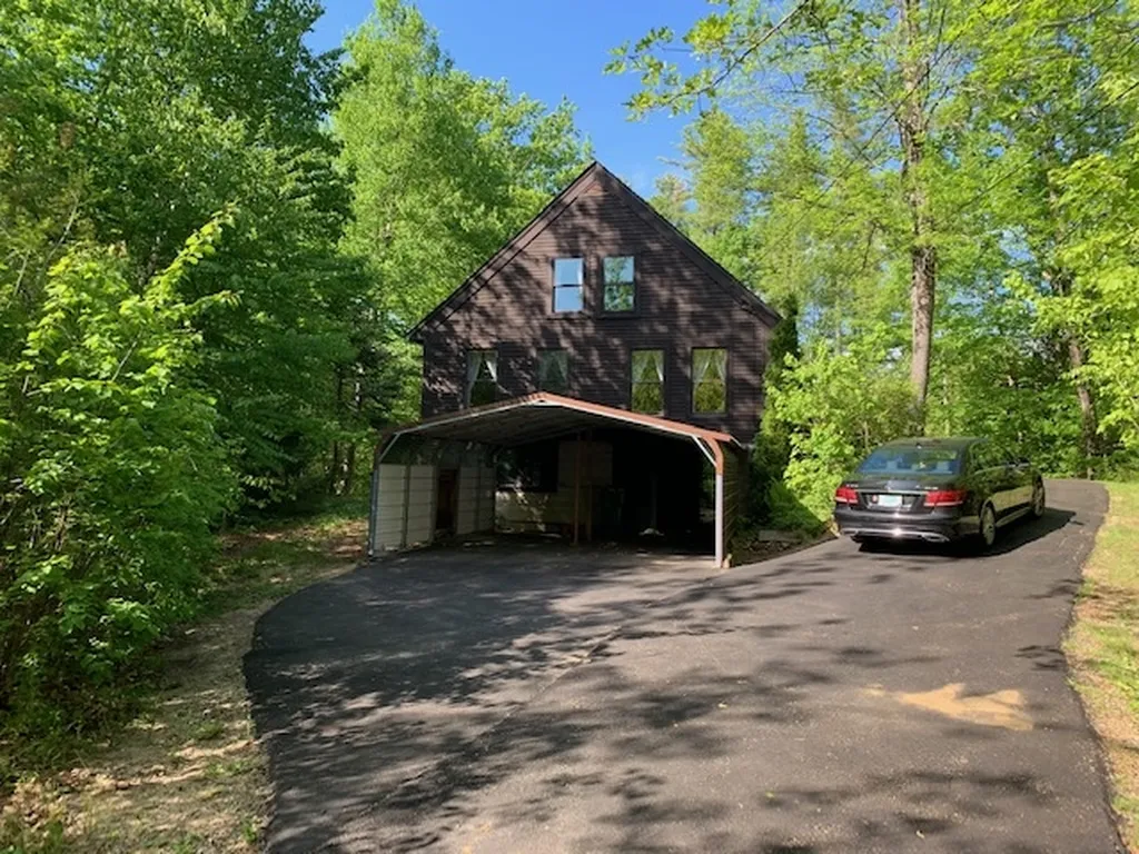 71 Estes Road Rochester NH 03867