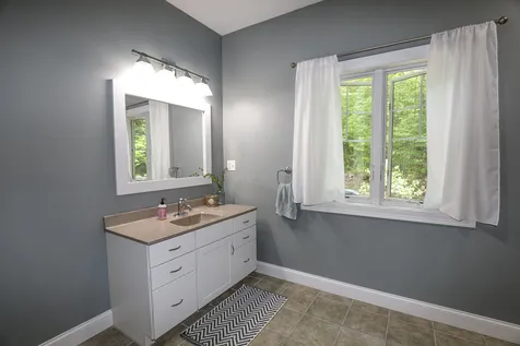 817 Back Mountain Road Goffstown NH 03045