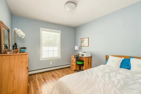 71 Middle Road Brentwood NH 03833