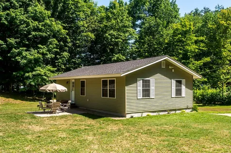71 Middle Road Brentwood NH 03833