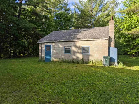 15 Ferrin Street Hill NH 03243