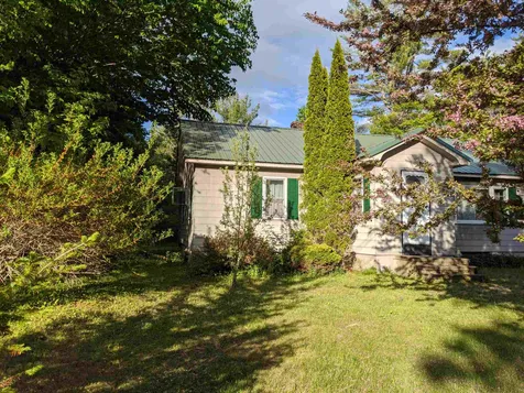 15 Ferrin Street Hill NH 03243