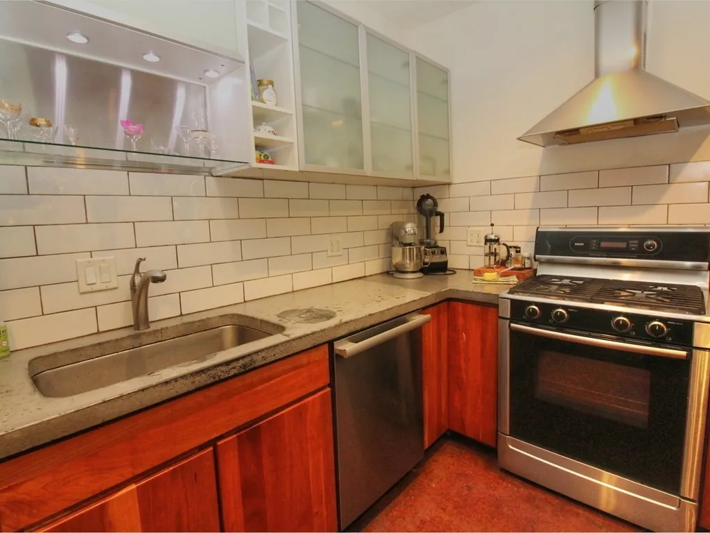 191 South Winooski Avenue Burlington VT 05401