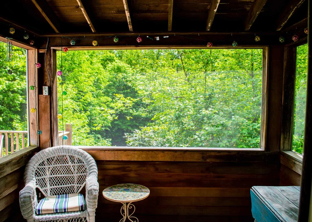 17 Mountain View Drive Peterborough NH 03458