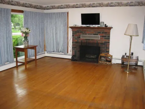 11 Crain Road Surry NH 03431