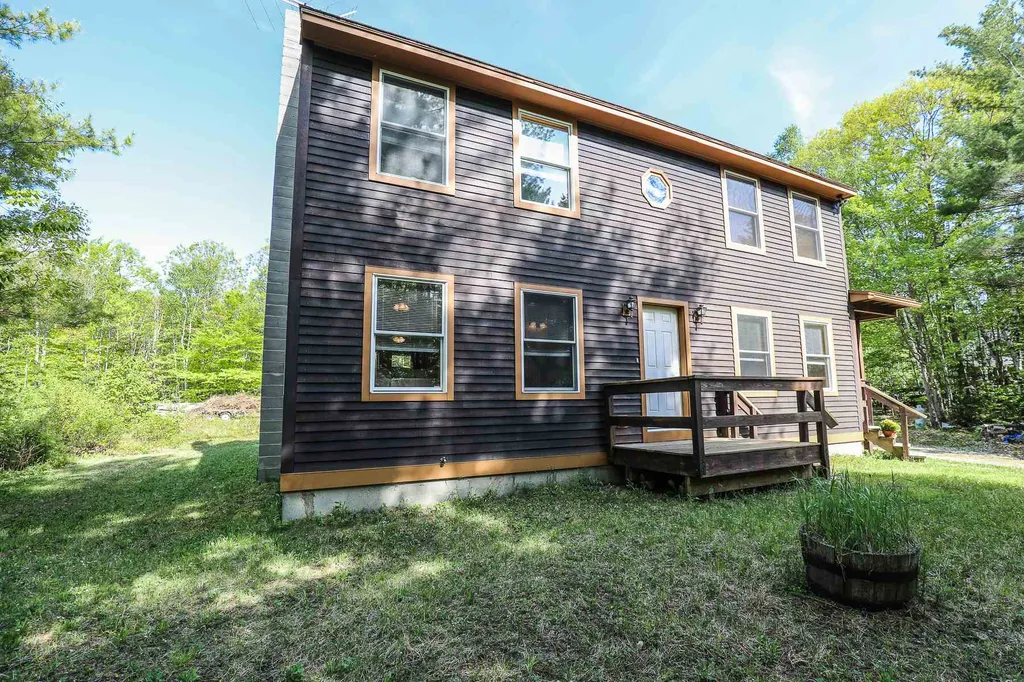 24 Red House Road Newbury NH 03255
