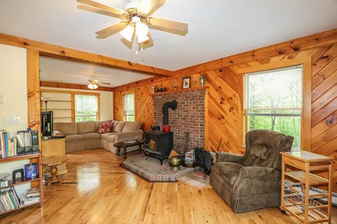 24 Red House Road Newbury NH 03255