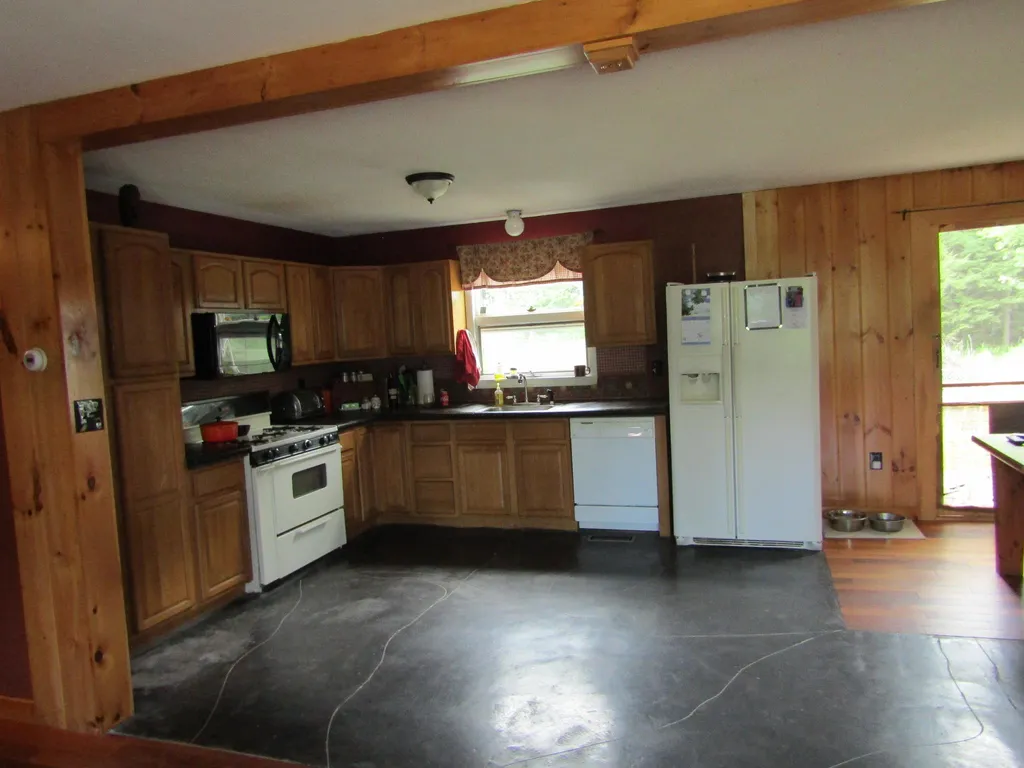 382 Mount Moosilauke Highway Haverhill NH 03765