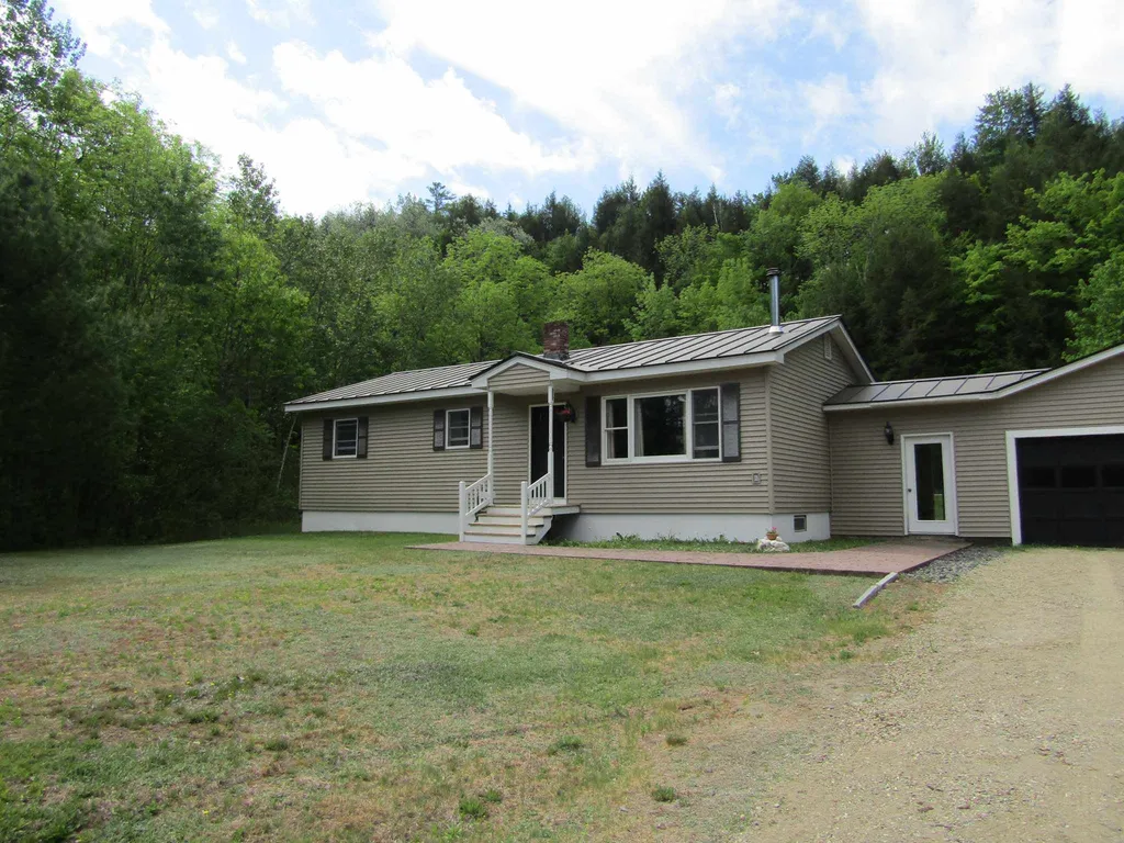382 Mount Moosilauke Highway Haverhill NH 03765