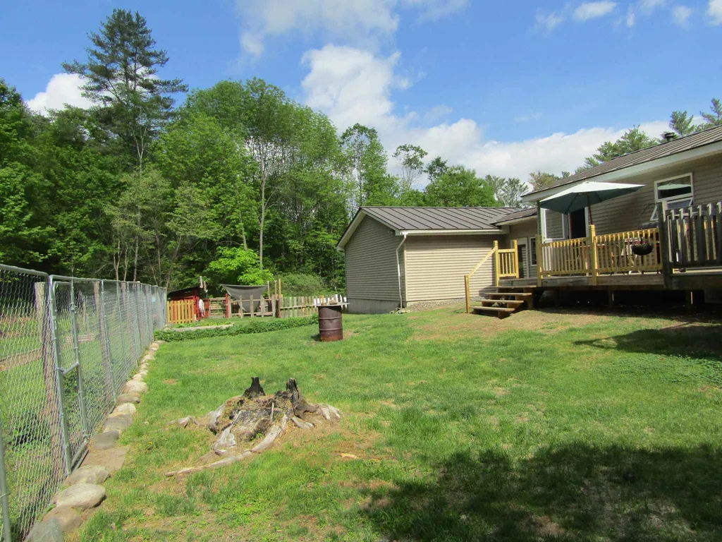 382 Mount Moosilauke Highway Haverhill NH 03765